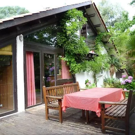 Villa Kai-tuti, 14 Rue Hector Berlioz, *